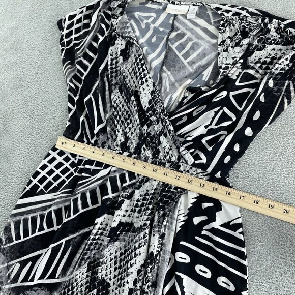 Chicos Womens Black & White Abstract Print Wrap Dress Size 2 (L) 2273 - Picture 5 of 8